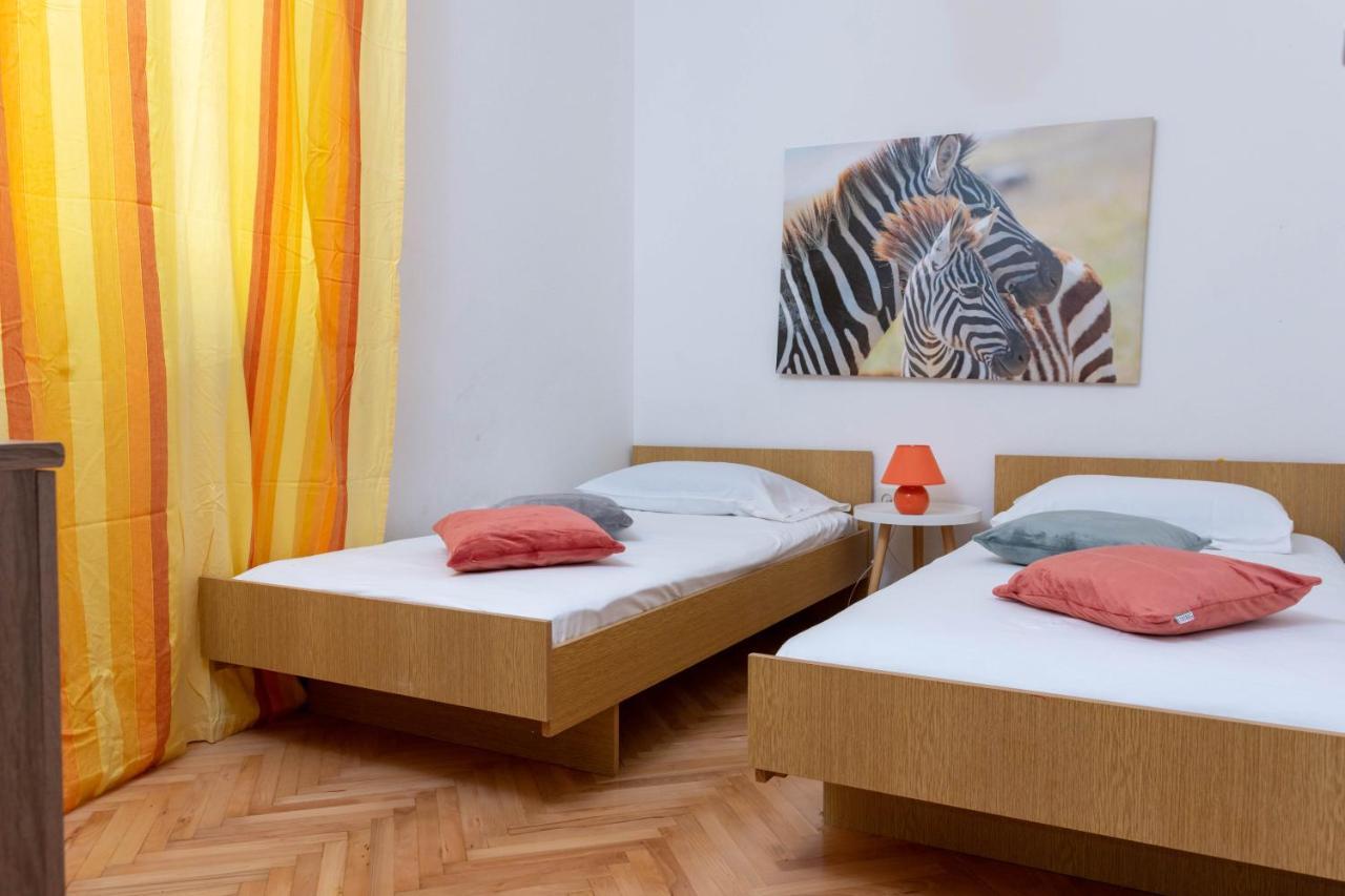 Apartman Duce Milka Villa Exterior photo